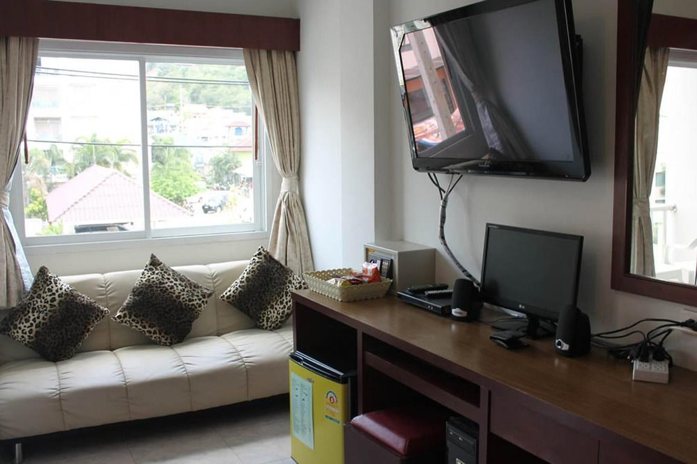 Forest Patong Hotel Bagian luar foto